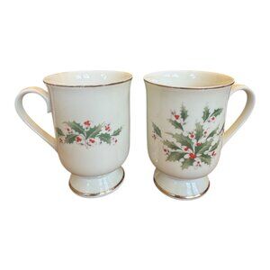 Kenasho Vintage Holiday Holly Berry Footed Coffee Mugs  Set Of 2